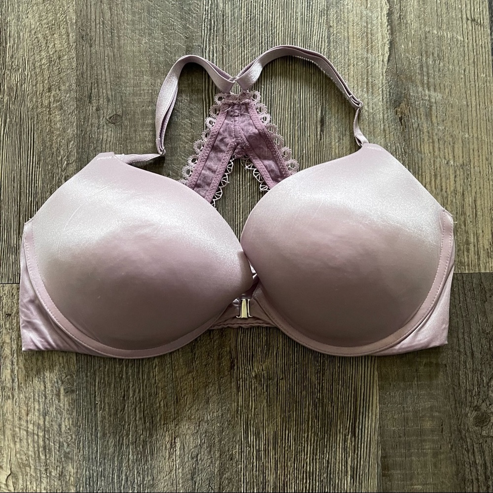 Victoria’s Secret | Lavender Very Sexy Push Up Bra Lace Back